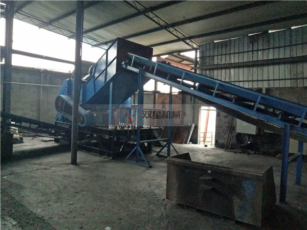 廢金屬粉碎機(jī)設(shè)備河北邢臺(tái)客戶安裝現(xiàn)場(chǎng)