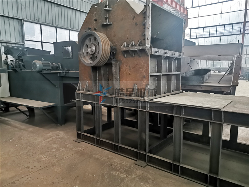 鋁合金粉碎機(jī)生產(chǎn)車間實拍 鋁合金粉碎機(jī)生產(chǎn)車間實拍