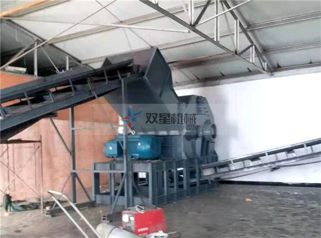 鋁合金破碎機(jī)加工門窗料產(chǎn)量視機(jī)型而定