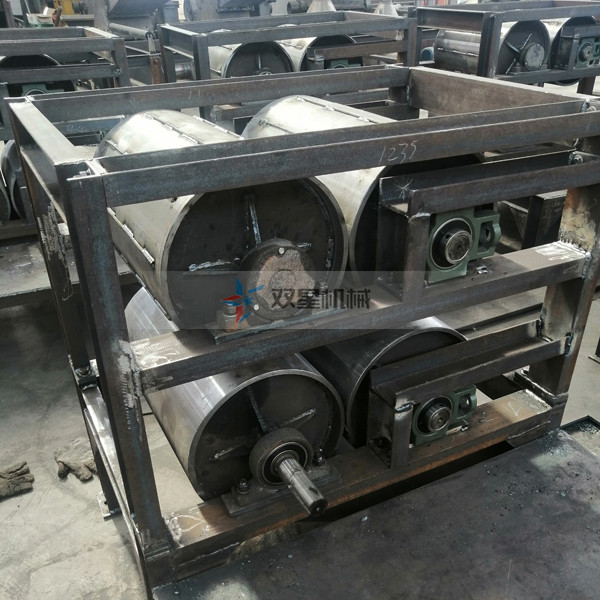 <a href='http://www.greeniq-systems.com/1/294.html' target='_blank'><span>易拉罐壓扁機(jī)</span></a>